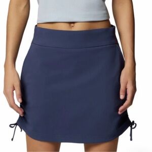 NWT* Columbia Women's Skirt/skirt - Nocturnal